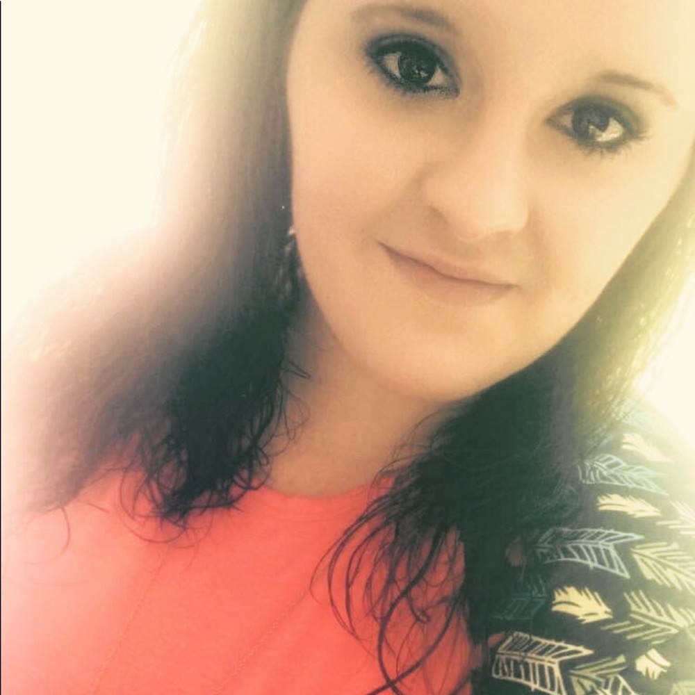 Meet your Posher, Tara